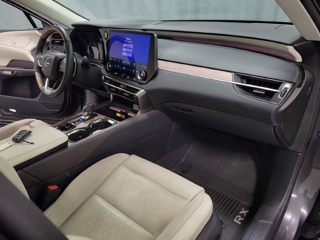 Used 2024 Lexus RX 350 AWD w/ Convenience Package image 35