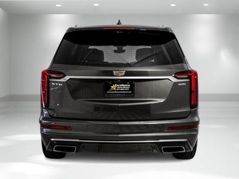 Used 2020 Cadillac XT6 Premium Luxury FWD image 8