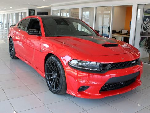 Used 2023 Dodge Charger Scat Pack w/ Daytona Edition Group RWD image 2
