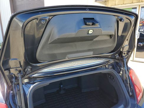 Used 2015 Volkswagen Beetle 1.8T image 40