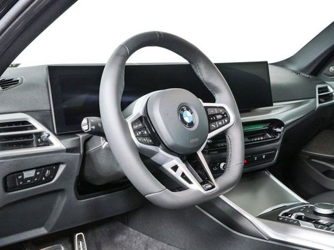 Used 2026 BMW 330i Sedan w/ M Sport Package RWD image 4