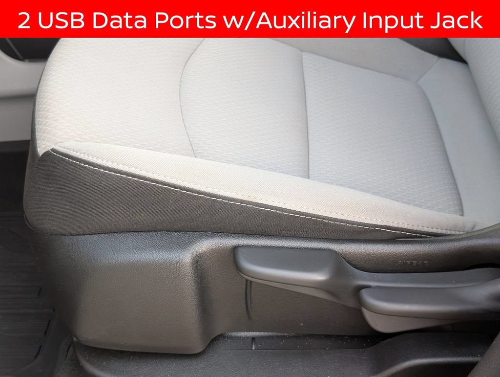Used 2023 GMC Terrain SLE w/ LPO, Floor Liner Package FWD image 14