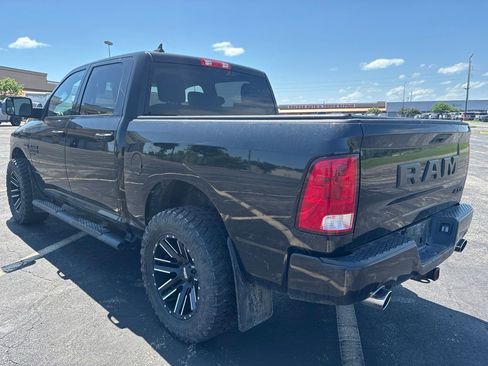 Used 2019 RAM 1500 Express w/ Wheel & Sound Group AWD/4WD image 7