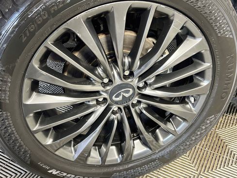 Used 2023 INFINITI QX80 Sensory w/ All-Season Package AWD/4WD image 14