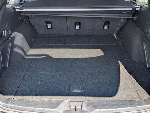 Used 2020 Subaru Outback Premium AWD/4WD image 6