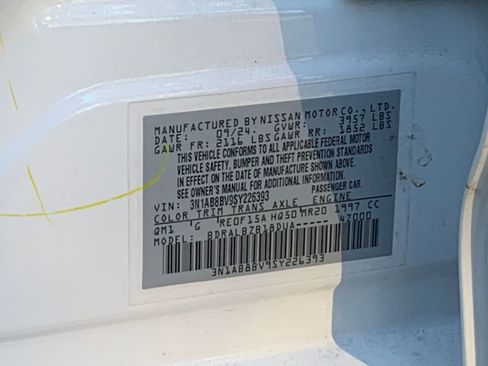 Used 2025 Nissan Sentra S image 10