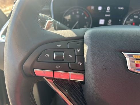 Used 2024 Cadillac XT6 Sport w/ LPO, Onyx Lite Package image 11