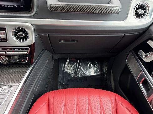 Used 2024 Mercedes-Benz G 63 AMG 4MATIC image 33