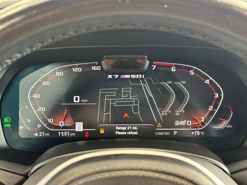 Used 2022 BMW X7 M50i AWD/4WD image 24