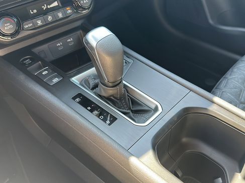 New 2026 Nissan Kicks SV image 24