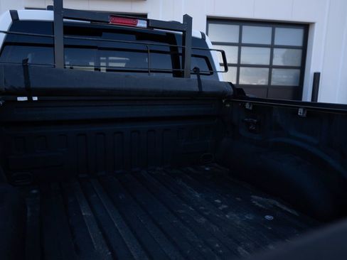 Used 2023 Ford F150 Lariat AWD/4WD image 9