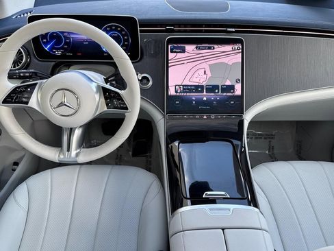 Certified 2024 Mercedes-Benz EQE 350+ 4MATIC SUV image 4