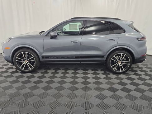 New 2026 Porsche Cayenne AWD/4WD image 2