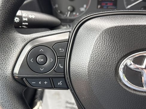 Used 2024 Toyota Corolla LE FWD image 19