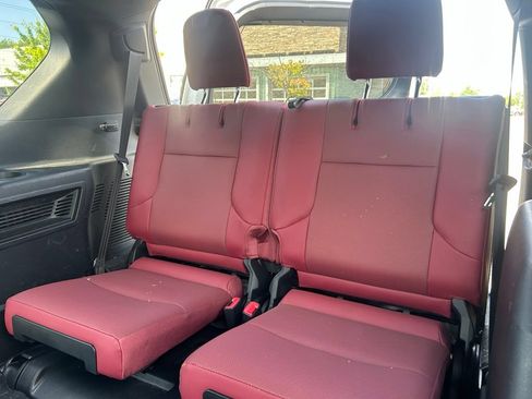 Used 2023 Lexus GX 460 Premium w/ Premium Package AWD/4WD image 17