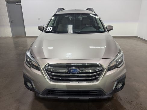 Used 2019 Subaru Outback 2.5i Limited w/ Popular Package #2 AWD/4WD image 8