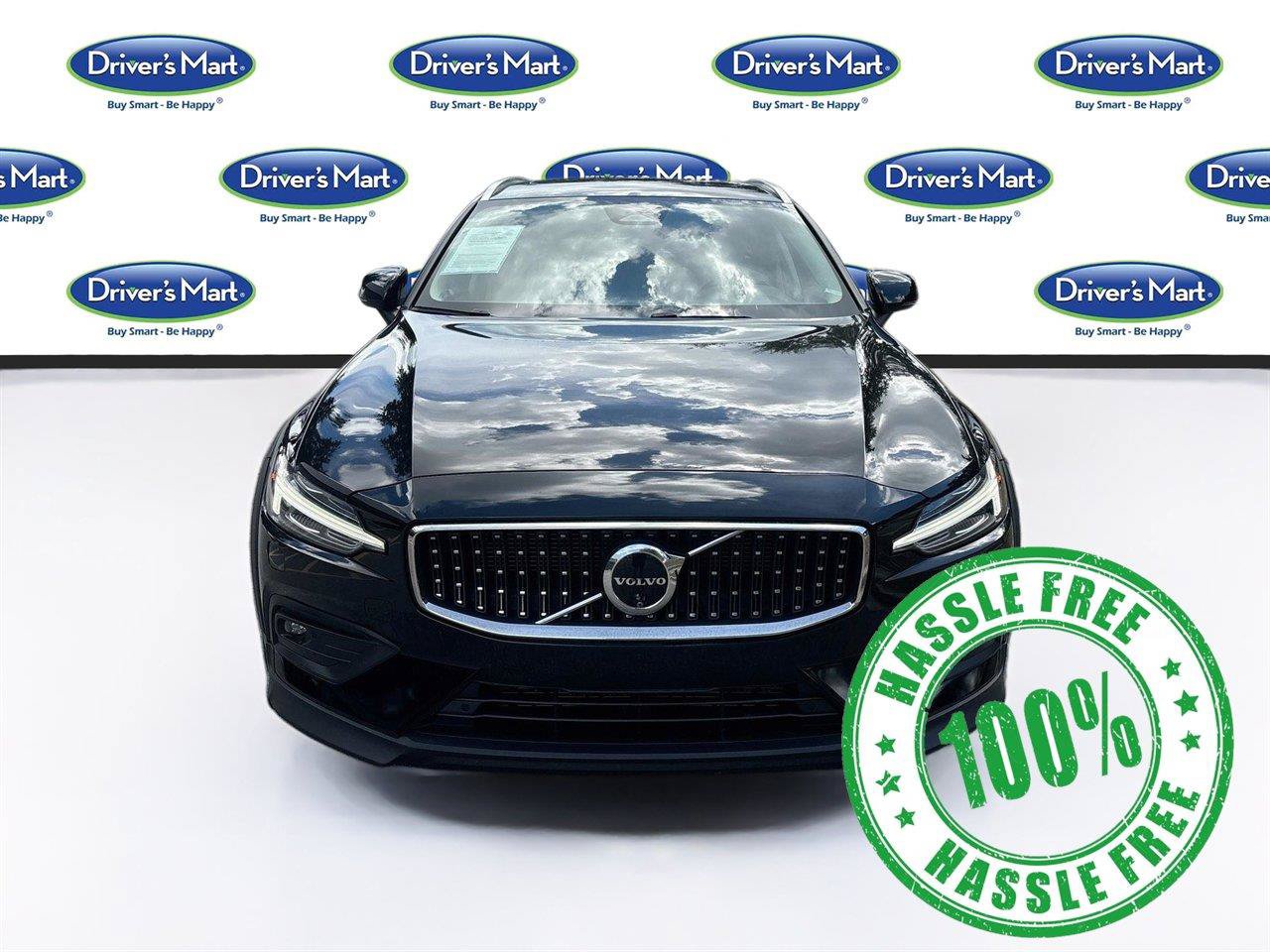 Used 2025 Volvo V60 B5 Cross Country Plus AWD/4WD image 2