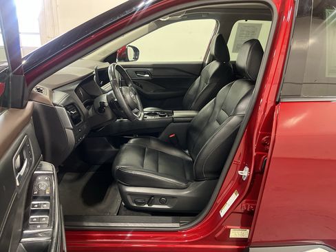 Used 2023 Nissan Rogue SL w/ SL Premium Package AWD/4WD image 32