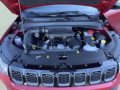 New 2026 Jeep Compass Latitude image 40