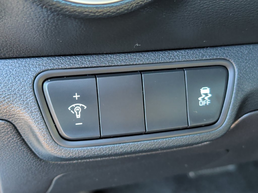 Used 2024 Kia Forte LXS FWD image 14