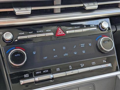 New 2025 Hyundai Santa Fe XRT image 15