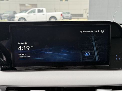 Used 2024 Hyundai Palisade SEL w/ Premium Package image 22