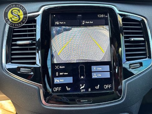 Used 2017 Volvo XC90 T6 R-Design w/ Vision Package image 26