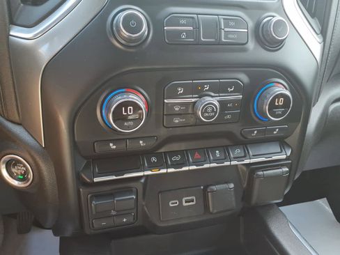 Used 2020 Chevrolet Silverado 1500 RST w/ All-Star Edition AWD/4WD image 17
