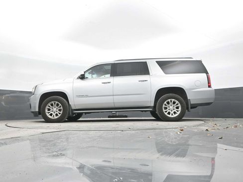 Used 2019 GMC Yukon XL SLT image 26