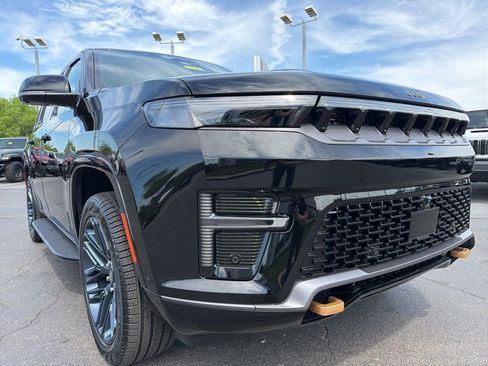 New 2026 Jeep Grand Wagoneer 4WD image 64