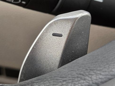 Used 2016 Honda Pilot Touring image 18