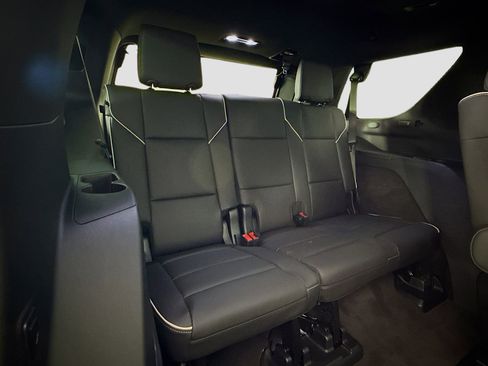 Used 2025 Cadillac Escalade Premium Luxury w/ Touring Package image 29