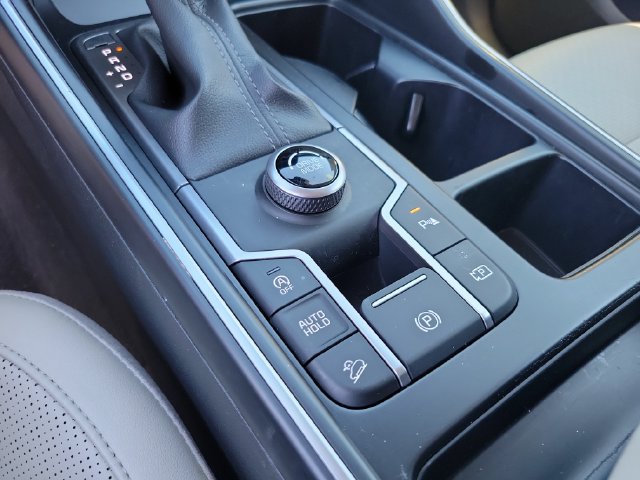 Used 2025 Kia Sorento EX w/ Panoramic Sunroof Package FWD image 24
