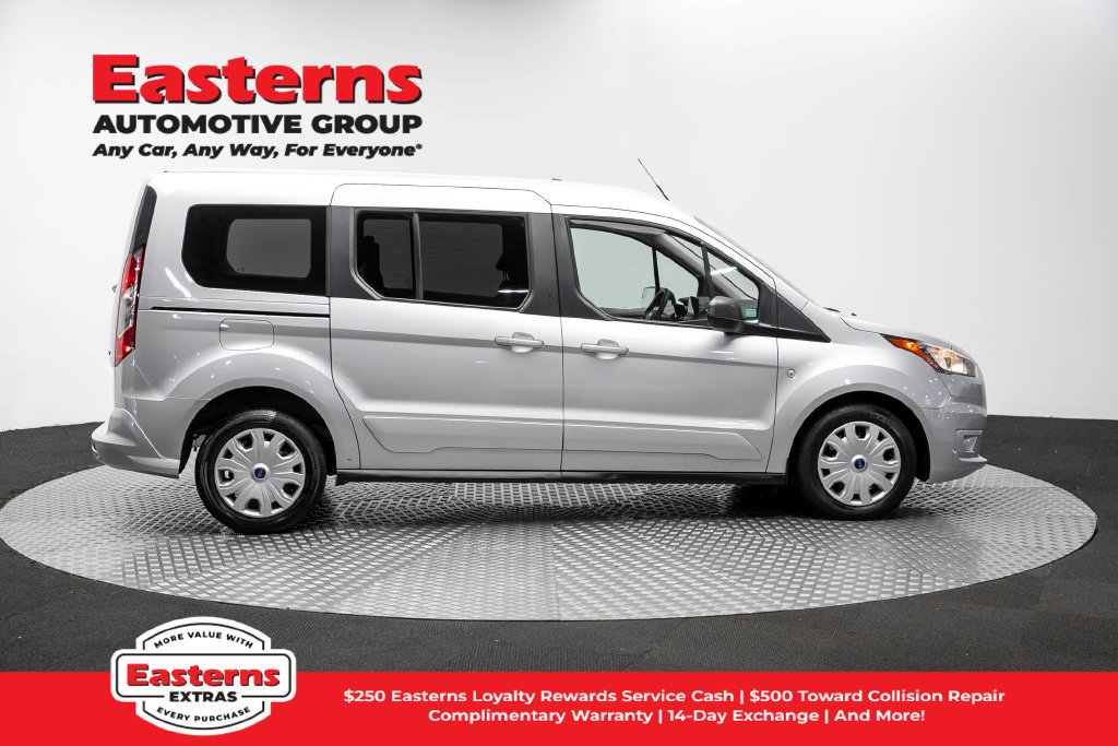 Used 2022 Ford Transit Connect XLT FWD image 5