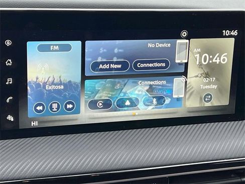 Used 2025 Nissan Kicks SR image 33