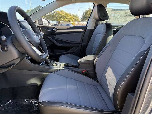 New 2026 Volkswagen Jetta SE image 22