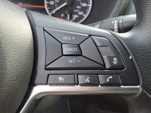 Used 2024 Nissan Sentra SV image 30