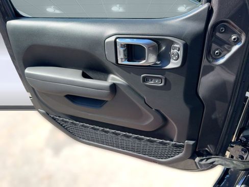 New 2026 Jeep Wrangler Sport S image 28