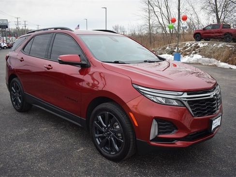 Certified 2022 Chevrolet Equinox RS w/ RS Leather Package image 10