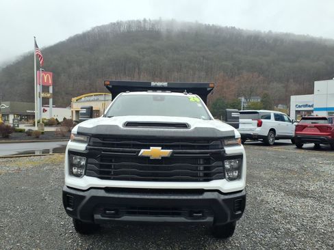 Used 2024 Chevrolet Silverado 3500 W/T w/ WT Convenience Package image 2
