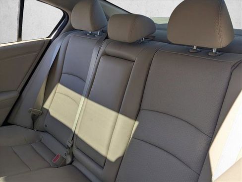 Used 2016 Honda Accord EX-L image 15