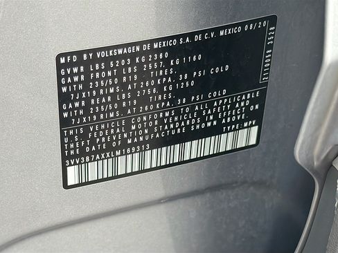 Used 2020 Volkswagen Tiguan SEL FWD image 45