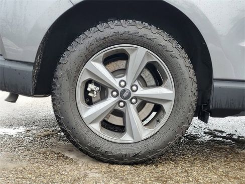 Used 2024 Ford Edge SEL w/ Sport Appearance Package image 5