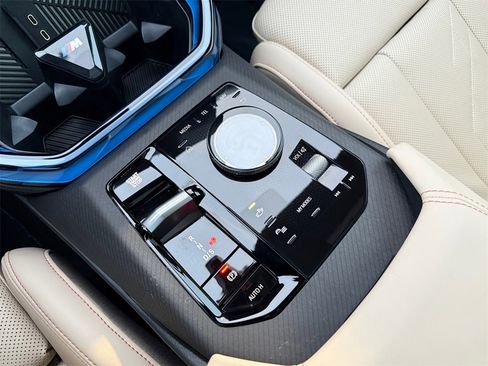 Used 2025 BMW X3 xDrive30i w/ M Sport Package image 25