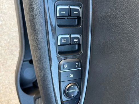 Used 2019 Kia Optima EX w/ EX Premium Package image 9