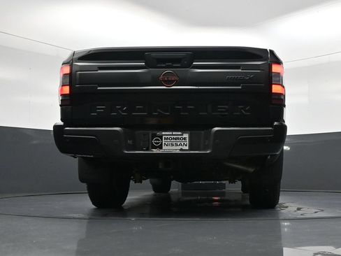 Used 2026 Nissan Frontier Pro-X w/ Pro-X Convenience Package RWD image 25