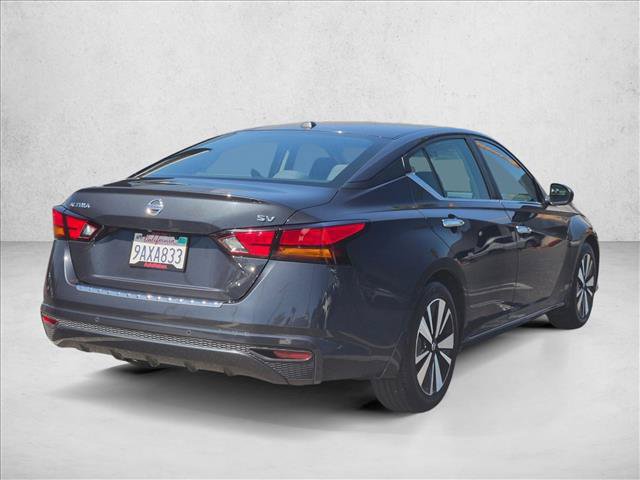 Used 2022 Nissan Altima 2.5 SV FWD image 5