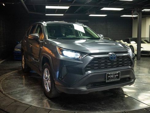 Used 2020 Toyota RAV4 LE w/ All Weather Liner Package AWD/4WD image 5