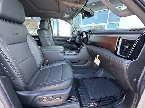 New 2026 GMC Sierra 2500 Denali w/ Denali Reserve Package image 34