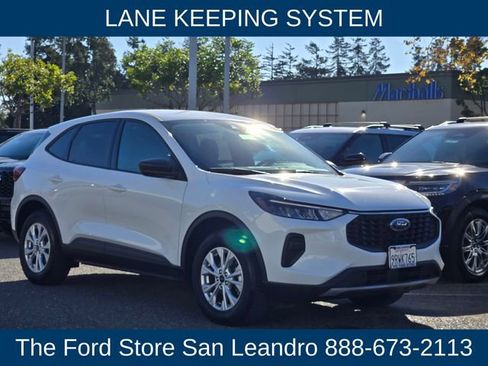 Certified 2025 Ford Escape Active image 8